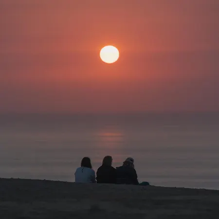 The By The Lighthouse Arrifana Гостевой дом