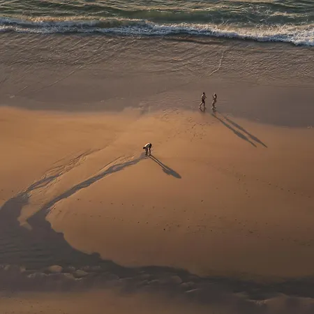 The By The Lighthouse Arrifana Gæstehus *